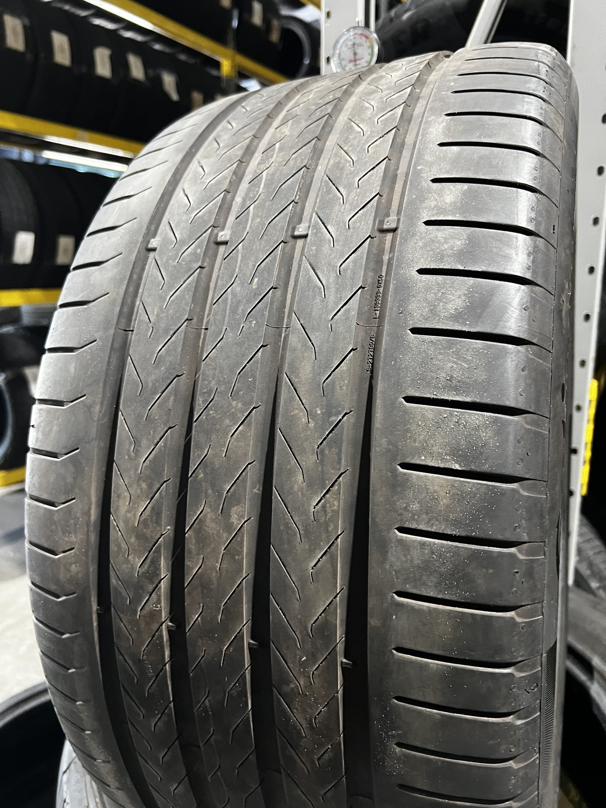 1 Continental EcoContact 6Q MO ContiSilent 325/40R22 114Y DOT.1625 7/32 NO Patch
