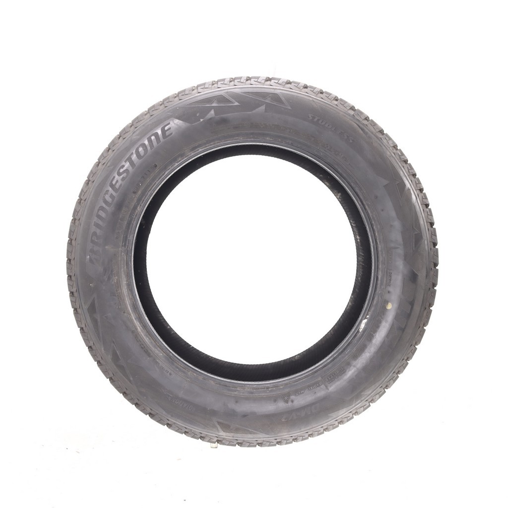 Set of (4) Used 235/60R18 Bridgestone Blizzak DM-V2 107S – 9.5-11/32 (XAVB)