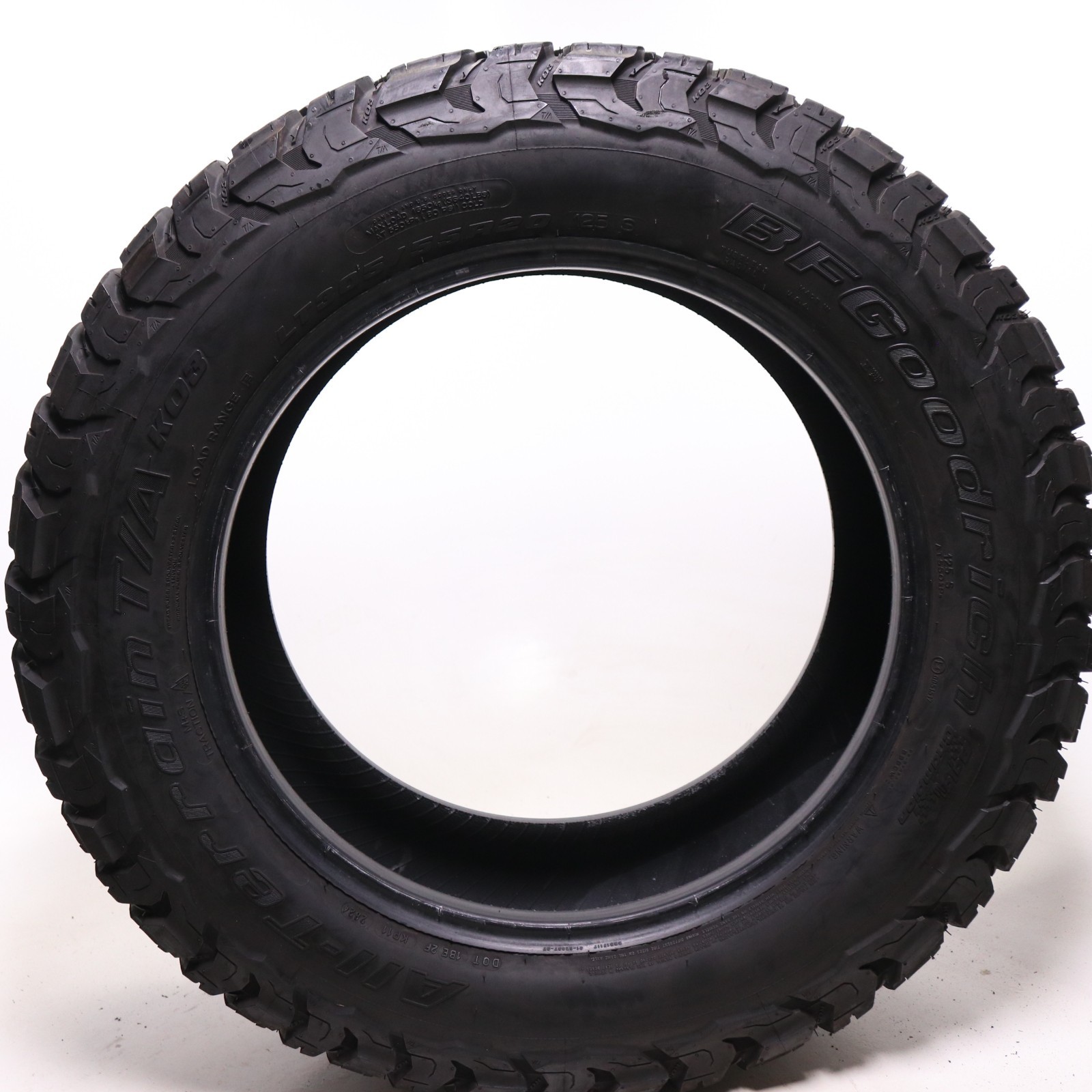 Used LT 305/55R20 BFGoodrich All-Terrain T/A KO3 – 125S – 13.5/32 No Repairs