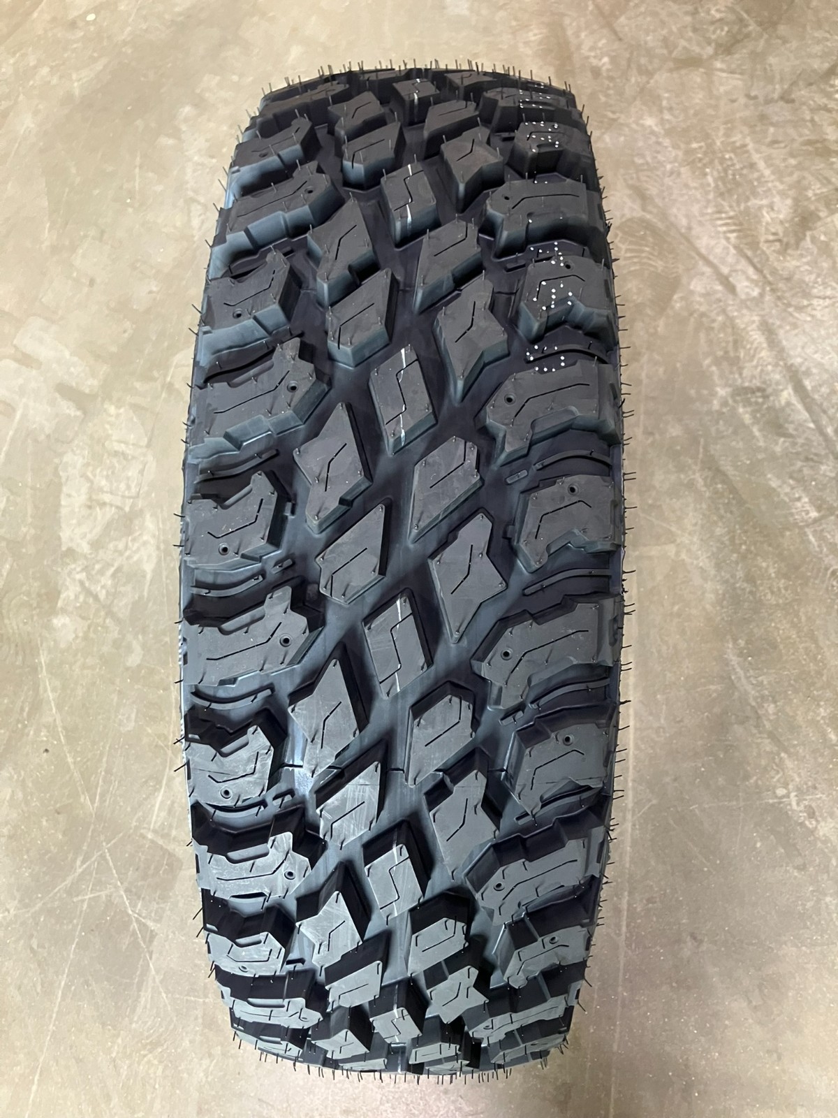 New Tire 29 9.00 14 Atturo Trail Blade XT SXS 8 Ply Radial X/T 29x9R14