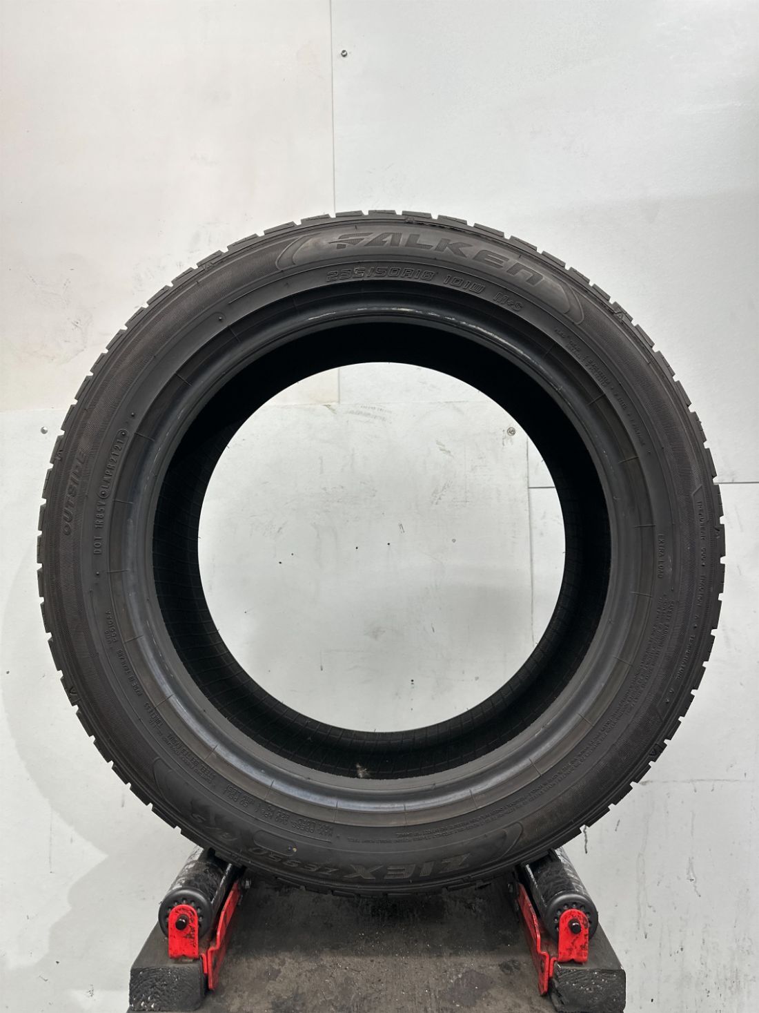 1 Falken Ziex ZE950 A/S Used Tire P235/50R18 2355018 235/50/18 9/32