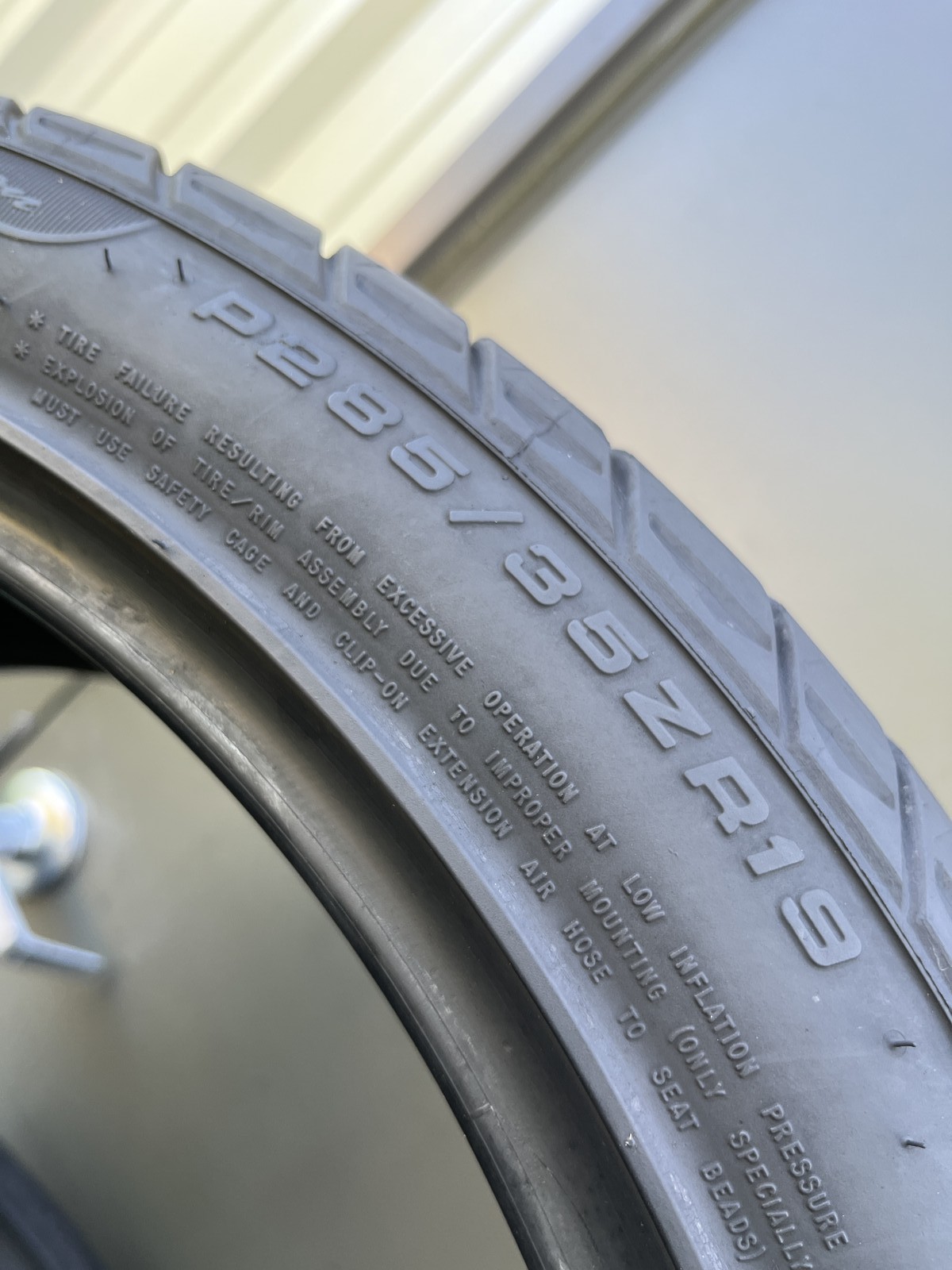 1 Tire Goodyear Eagle F1 GS-2 EMT TPC 285/35ZR19 90Y DOT.1415 7/32 NO Patch