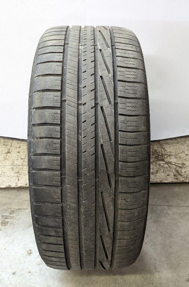 USED – 245/45/20 Goodyear Eagle RSA2 Tire – 7/32″