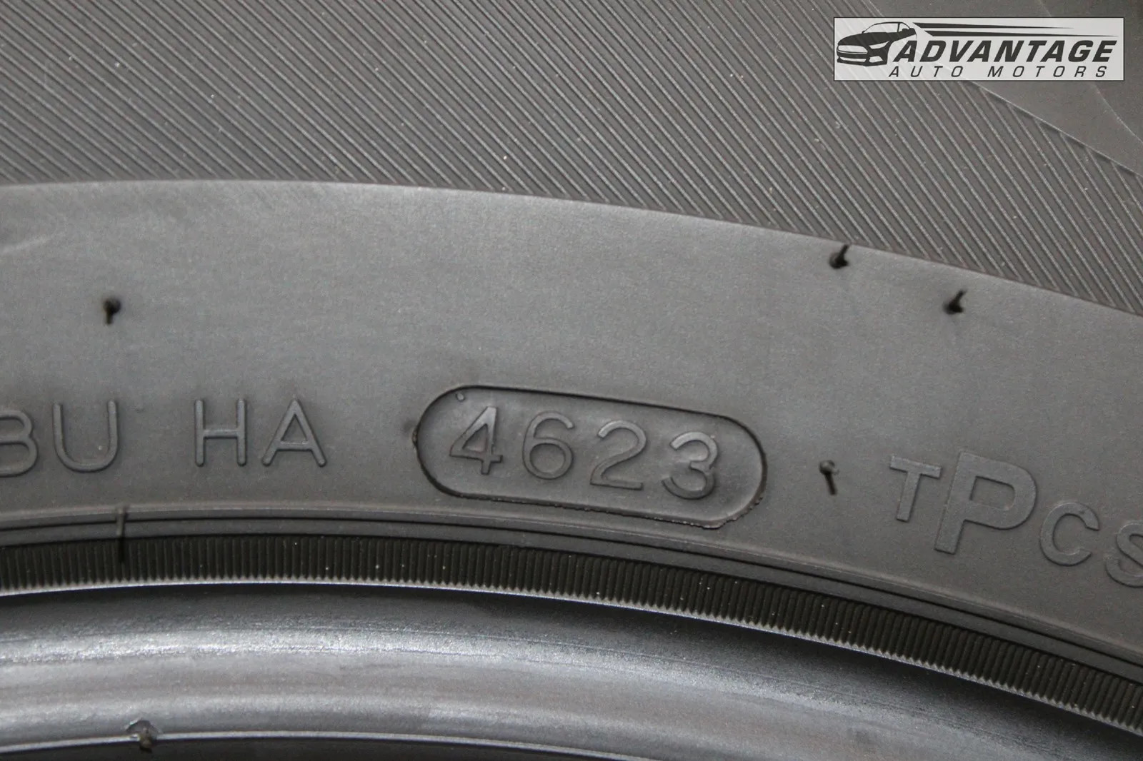 2024 CHEVROLET TRAX WHEEL TIRE HANKOOK 225/60 99H R17 17″ 8/32NDS SET OF 2 OEM