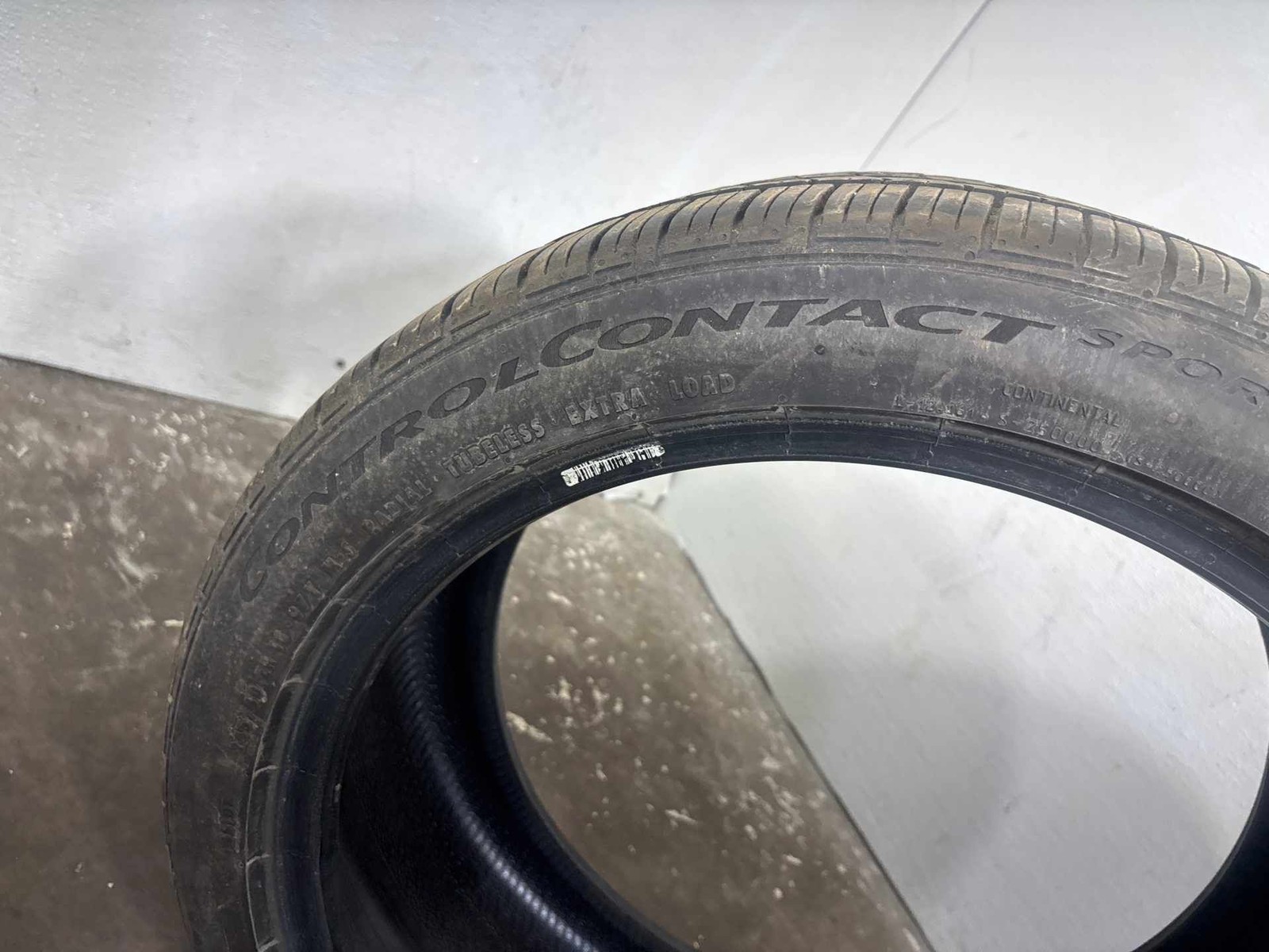 245/40ZR18 Continental ControlContact Sport SRS Plus 97Y Used Tire – 6.5/32