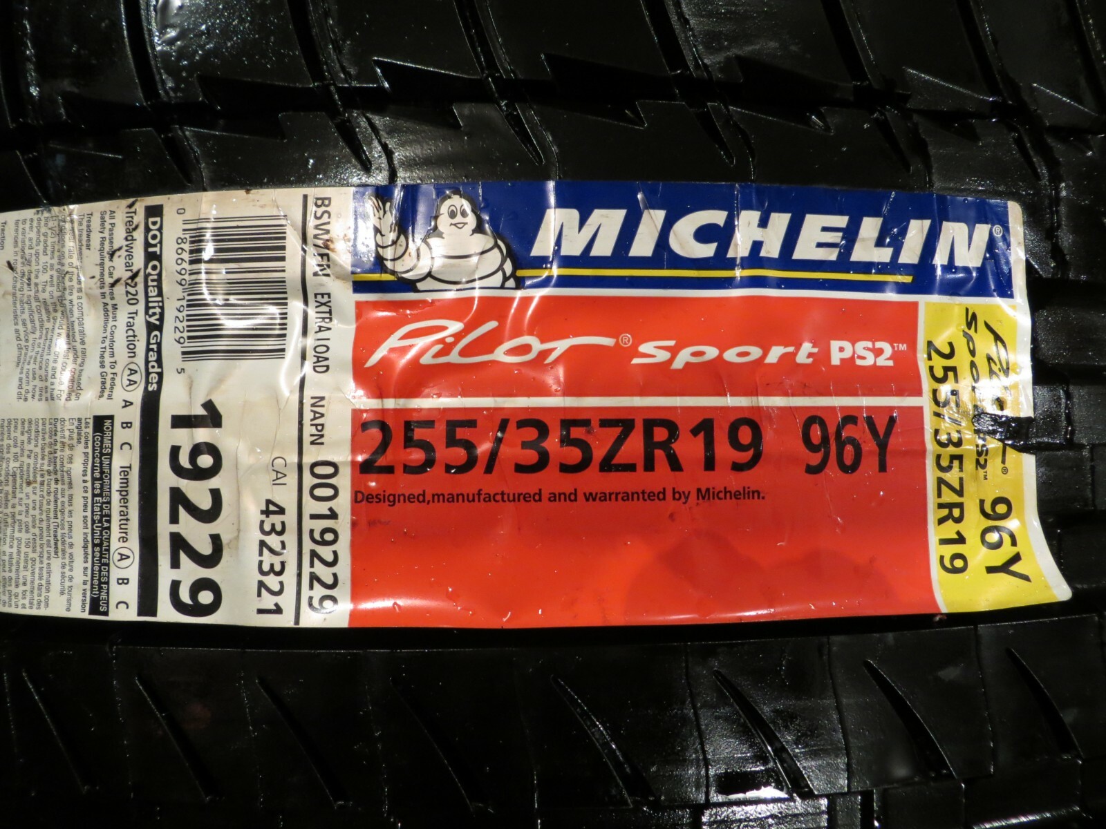 NEW 1 ONE MICHELIN PILOT SPORT PS2 MO1 255/35ZR19 96Y XL FRANCE 255 35 19 2821