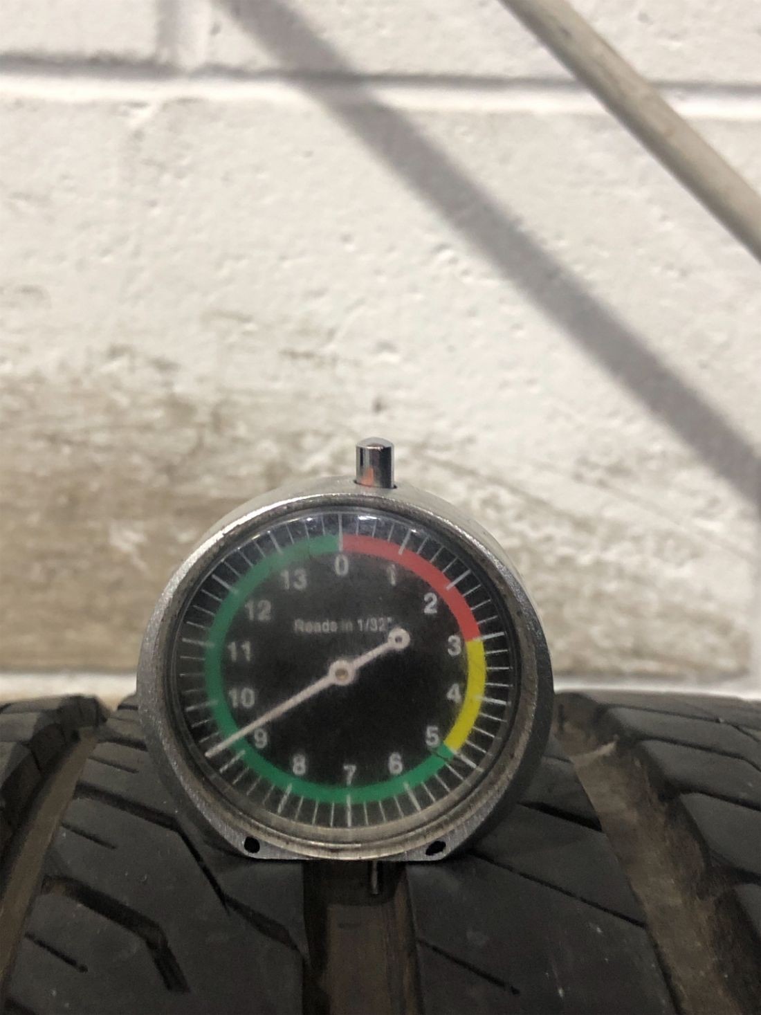 1x P275/40R20 Arroyo Grand Sport A/S 9/32 106 W Used Tire 2754020