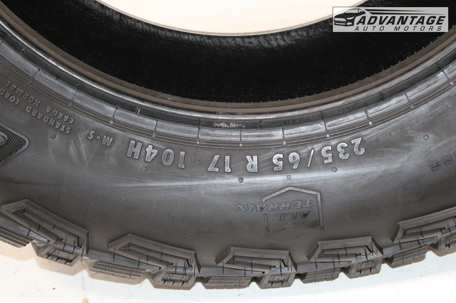 2025 CHEVY EQUINOX WHEEL TIRE 235/65R17 104H GENERAL GRABBER A/T 10/32NDS OEM