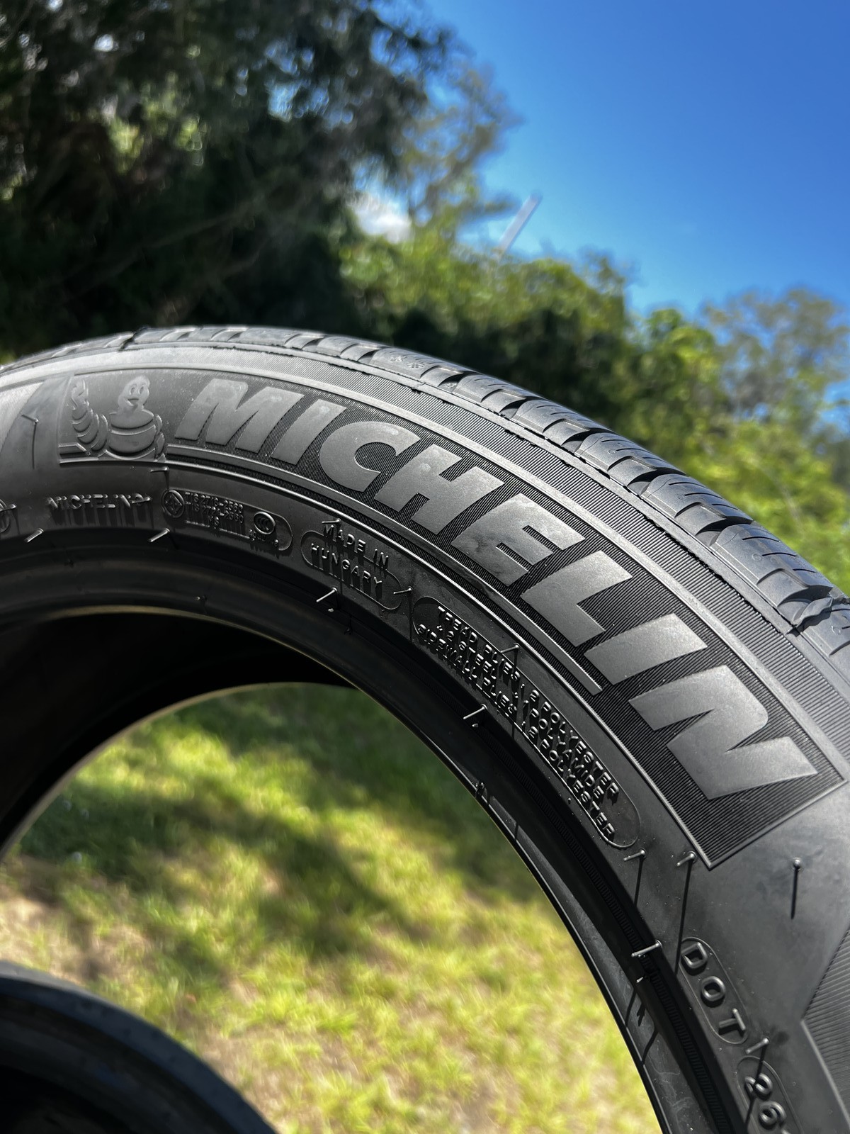 1 New Michelin Latitude Tour HP NO 235/55R19 101V DOT.4624 10/32 New