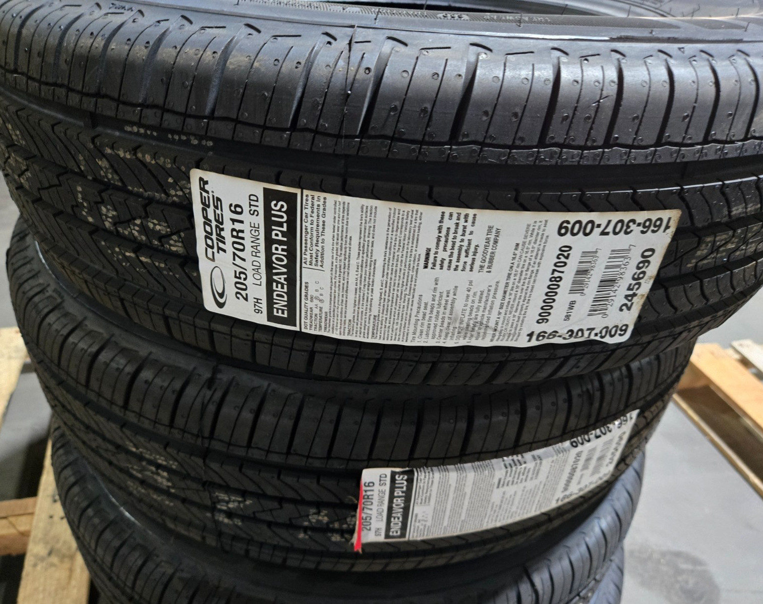 Cooper Endeavor Plus 205/70R16 Tires x 4 DOT 3325