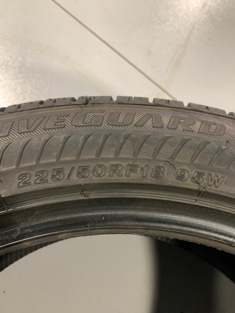 1 New 225 50 18 Bridgestone Drive Guard RFT All Season Run Flat Tire