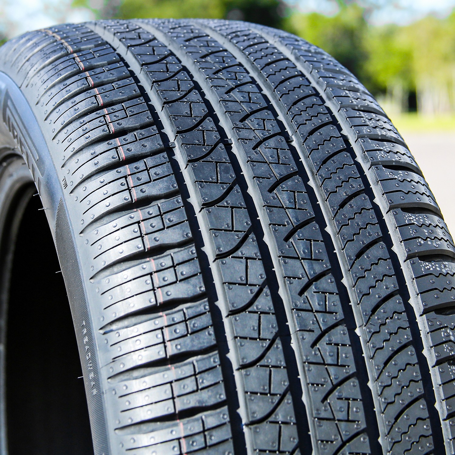 Tire Pirelli P Zero All Season EV 245/40R20 99V XL (VOL) AS A/S Performance