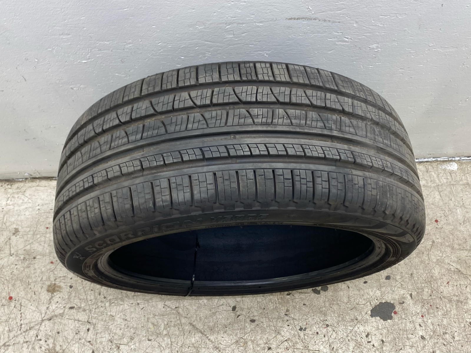 265/40/R21 PIRELLI SCORPION VERDE ALL SEASON 105V 10/32NDS DATECODE 5023
