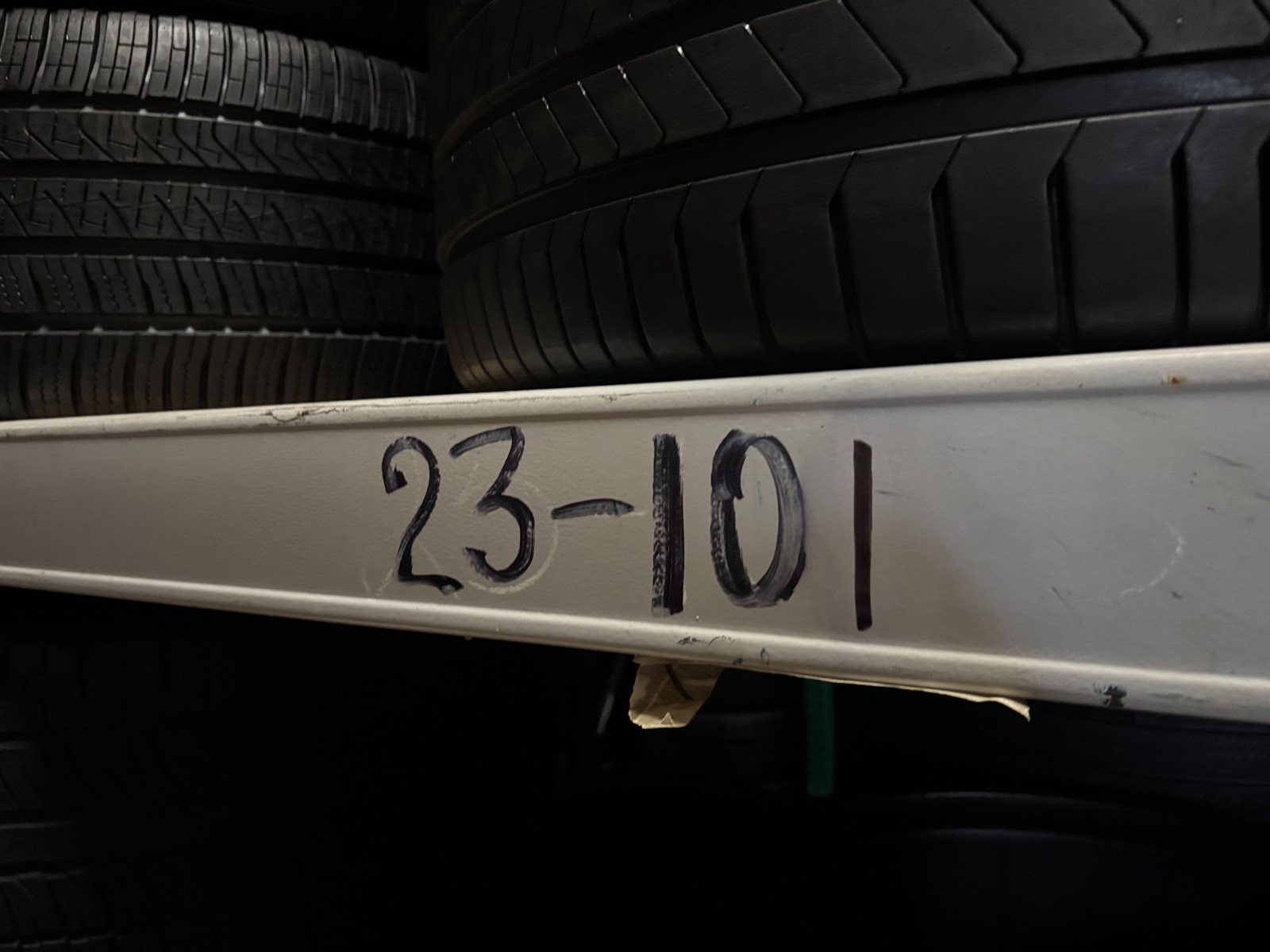 1 Tire 325 30 23 Pirelli P Zero PZ4 ALP (8.20/32 = 90% Tread Left) 109Y
