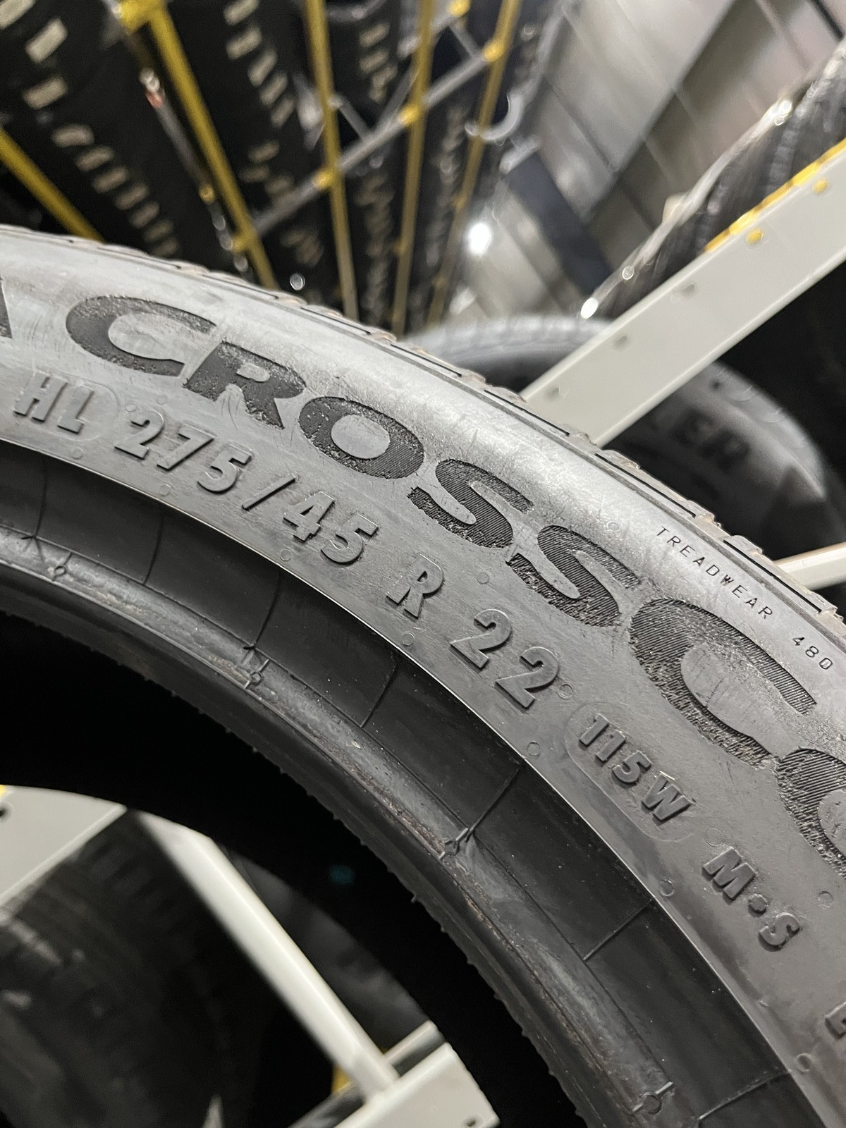1 Tire Continental CrossContact RX LR 275/45R22 115W DOT.2724 8/32