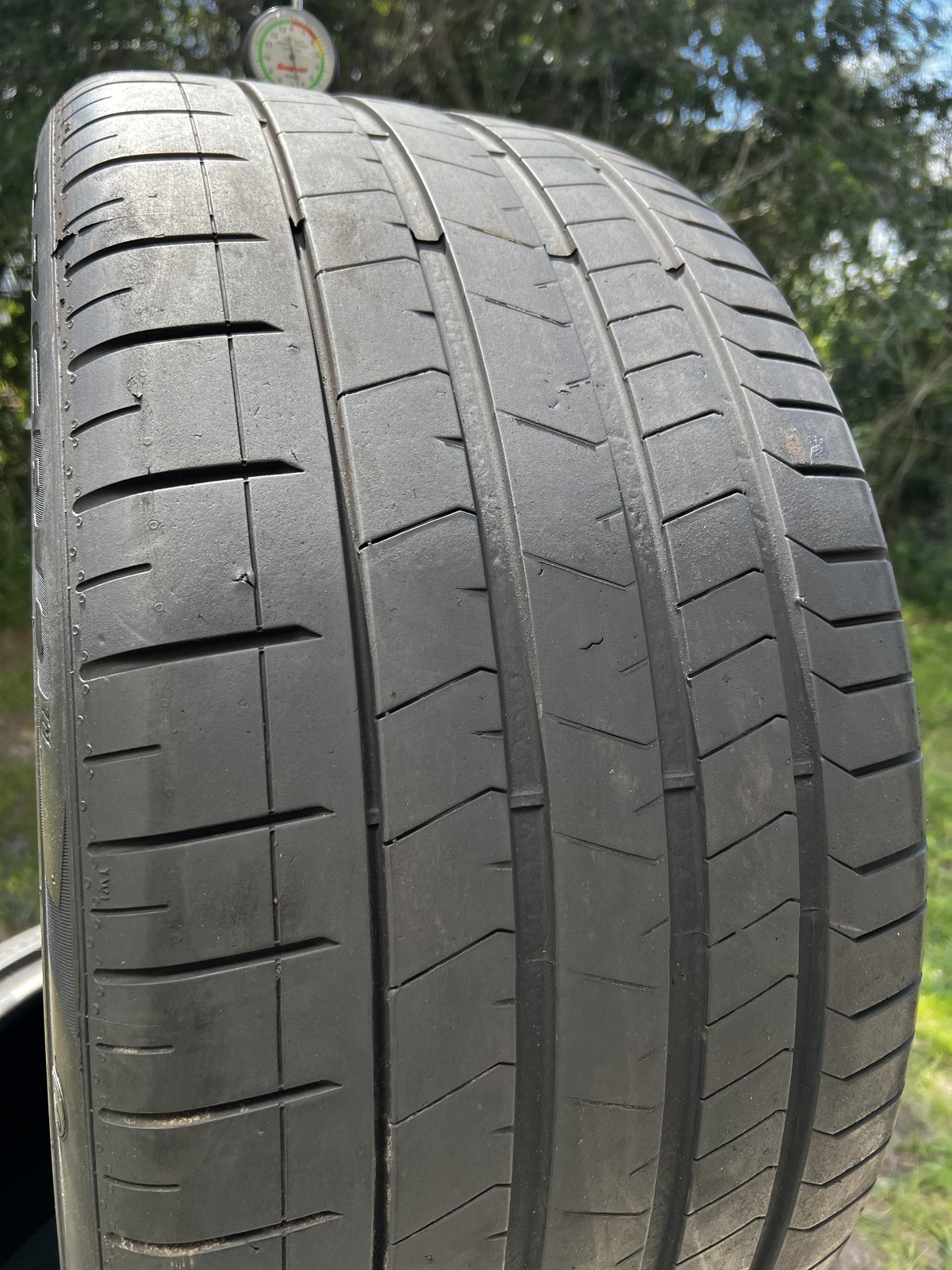 1 Tire Pirelli P Zero Lamborghini Urus 325/30ZR23 109Y DOT.1323 6.5/32