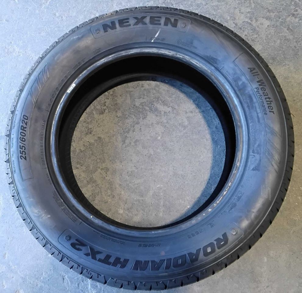 Nexen Roadian HTX All Weather 20″ Tire 255/60R20 113T DOT 1423 11/32″