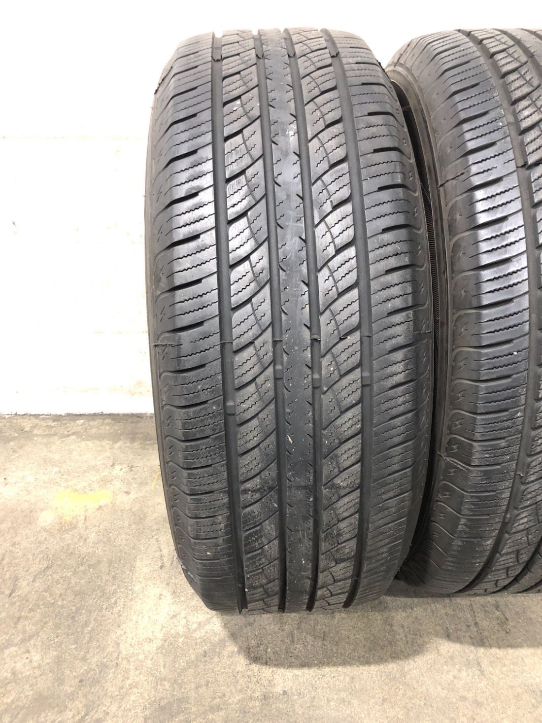 2x P265/65R17 West Lake SU 318 H/T 9/32 112 T Used Tires 2656517