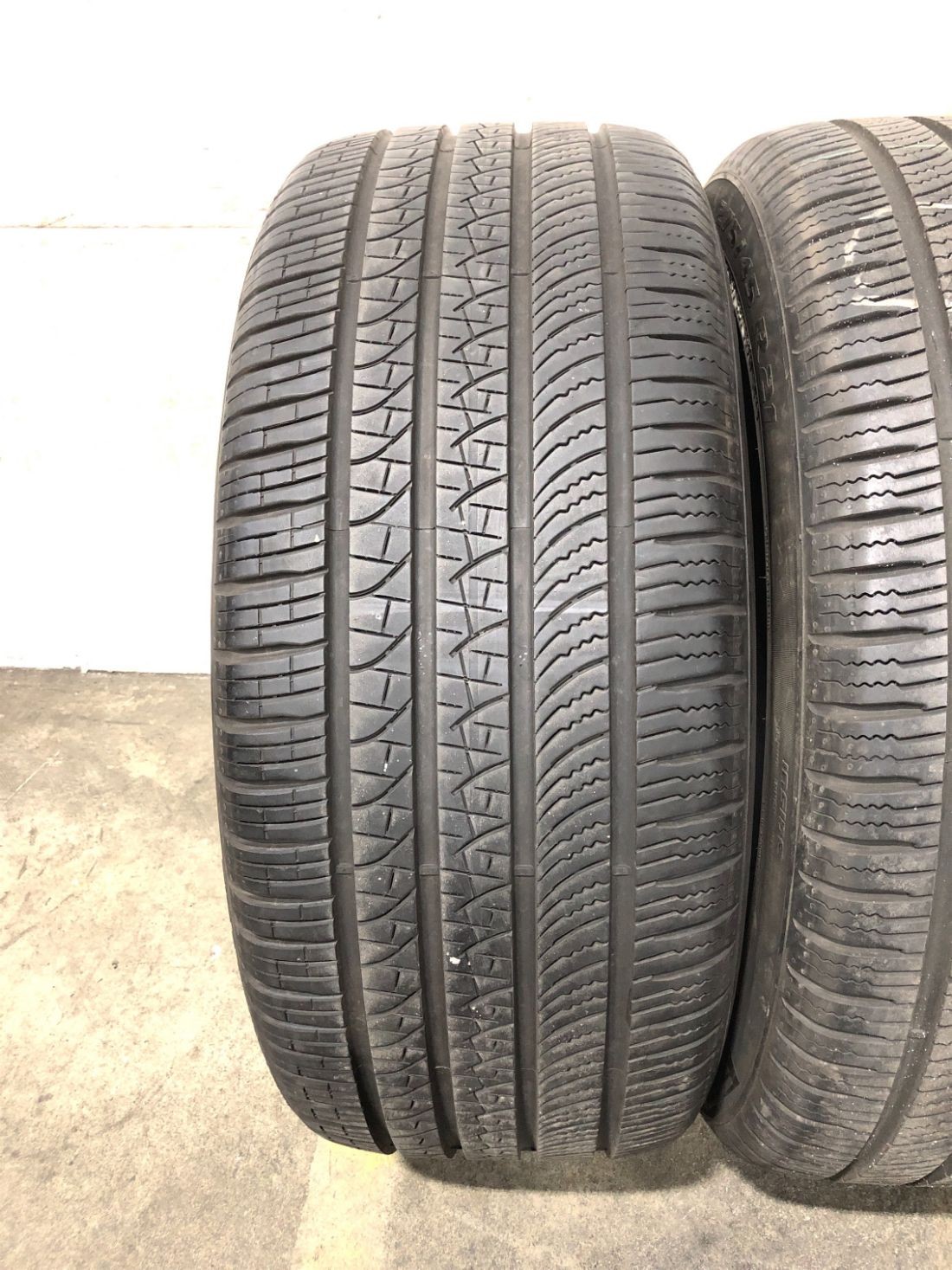 4x P275/45R21 Pirelli Scorpion Zero All Season 9/32 110 W Used Tires 2754521