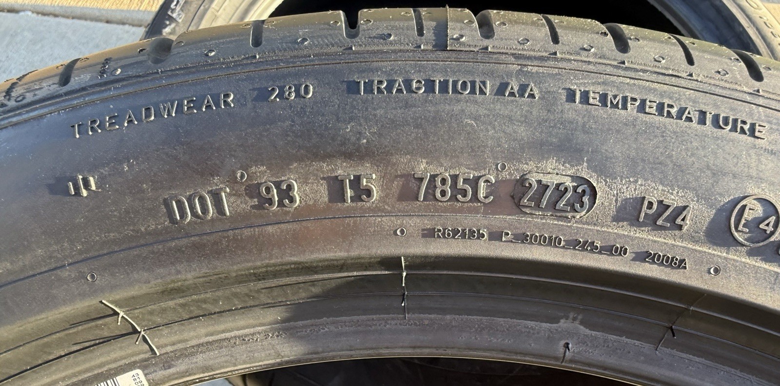 Set of TWO BRAND NEW 275/40R20 Pirelli P Zero PZ4 Run Flat RF RFT BMW Tires