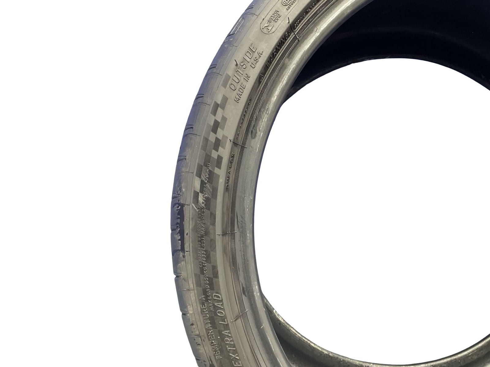 265/30ZR19 93Y MICHELIN PILOT SPORT 4S 8/32NDS DATECODE 3923