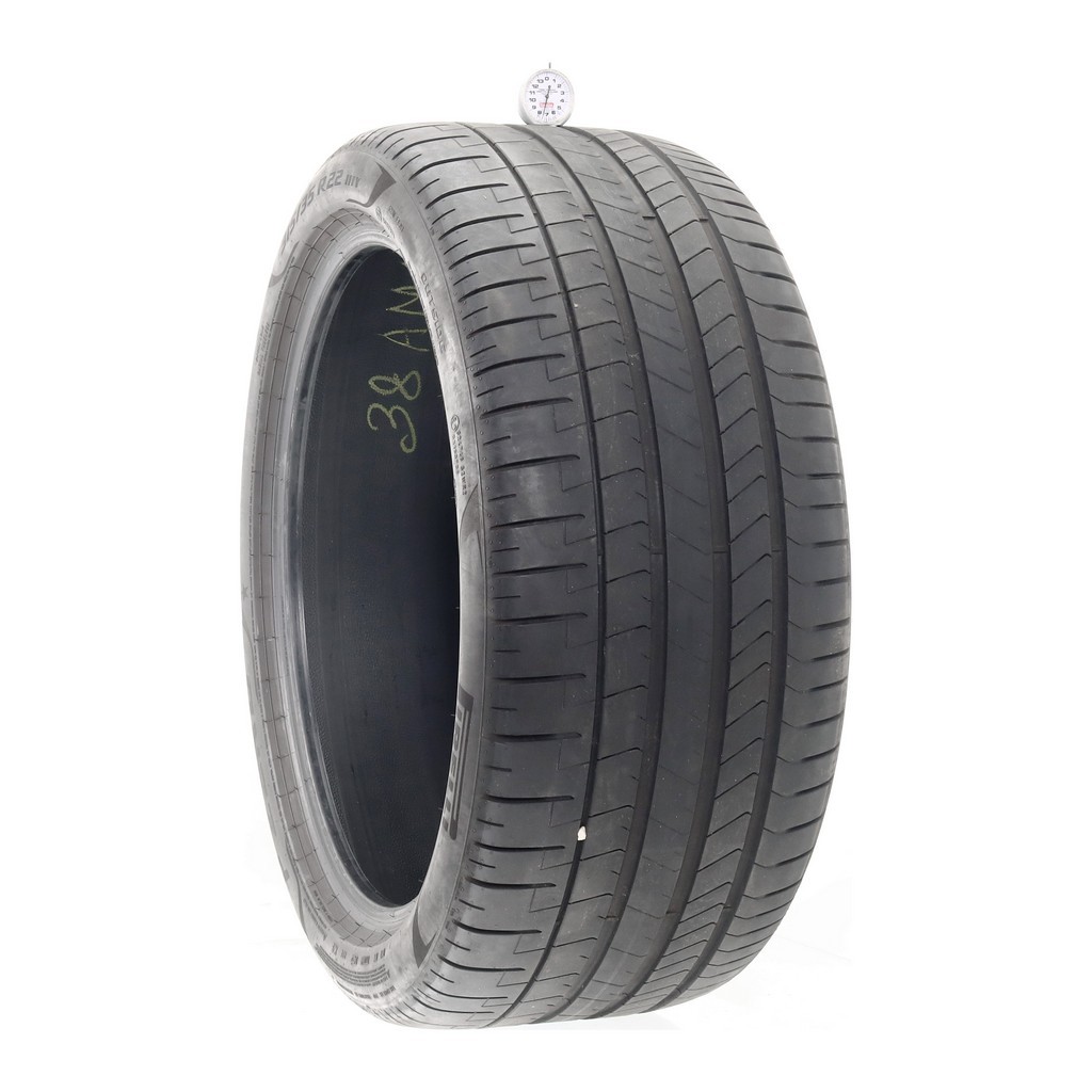 Set of (2) Used 315/35R22 Pirelli P Zero PZ4 Run Flat 111Y – 7.5/32
