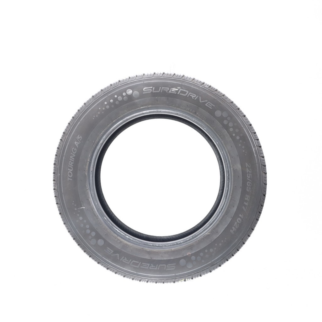 Set of (4) Used 225/65R17 SureDrive Touring A/S TA71 102H – 9.5-10.5/32