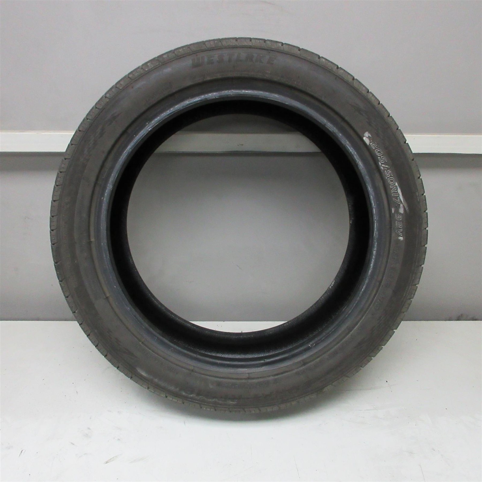 205/50R17 West Lake Foray RP218 93V Used Tire (10/32nd) NO PATCHES! (QTY 1)