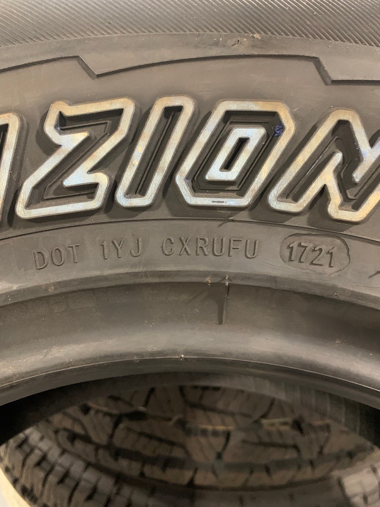 1 New 255 70 16 (111T) Fuzion SUV All Season Tire