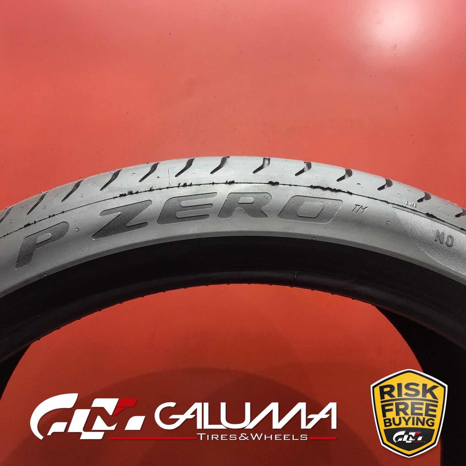 Set of 2 Tires LikeNEW Pirelli P Zero XL 315/30ZR22 315/30/22 107Y N0 #96059