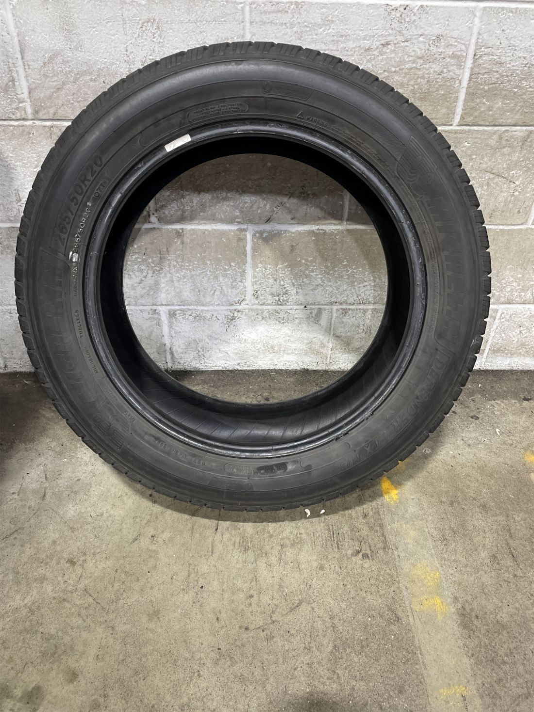 1x P265/50R20 Michelin Defender LTX M/S 7/32 107 T Used Tire 2655020