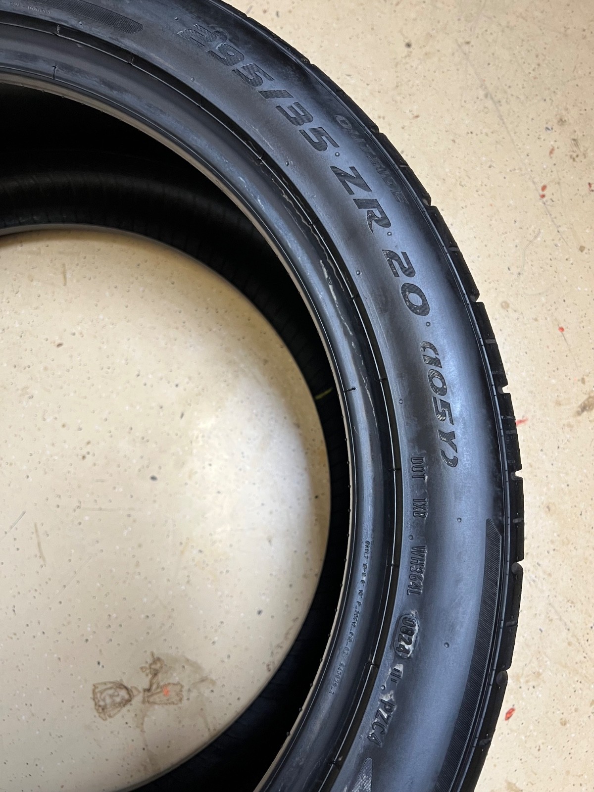 2 – NICE 295/35ZR20 XL (105Y) Pirelli P Zero Corsa (MC-C) McLaren OEM – 5144