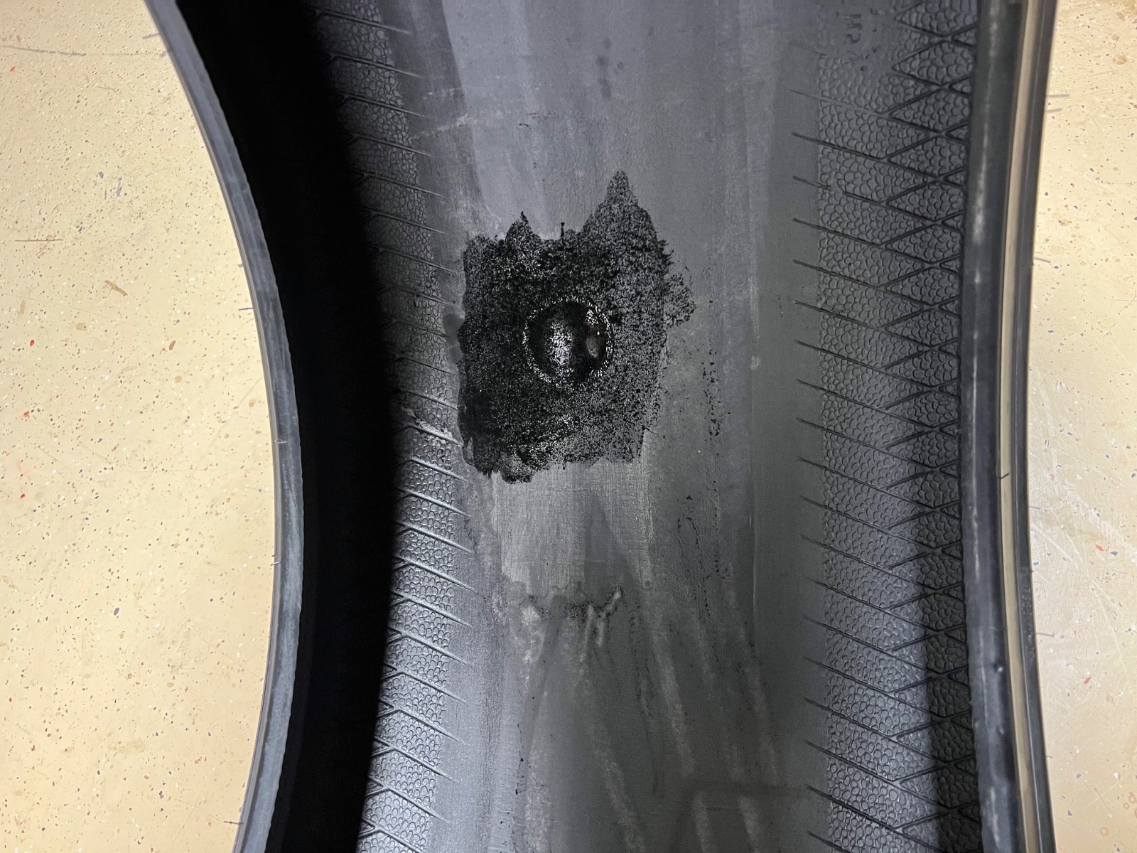 1 – NICE 305/30ZR21 XL (104Y) Goodyear Eagle F1 Asymmetric 5 (NF1) – 4134