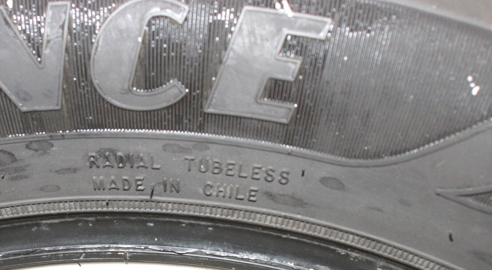 GOODYEAR ASSURANCE MAXLIFE 215/60 R17 96H M+S 8/32 NDS OEM ??-FOUR USED TIRES-