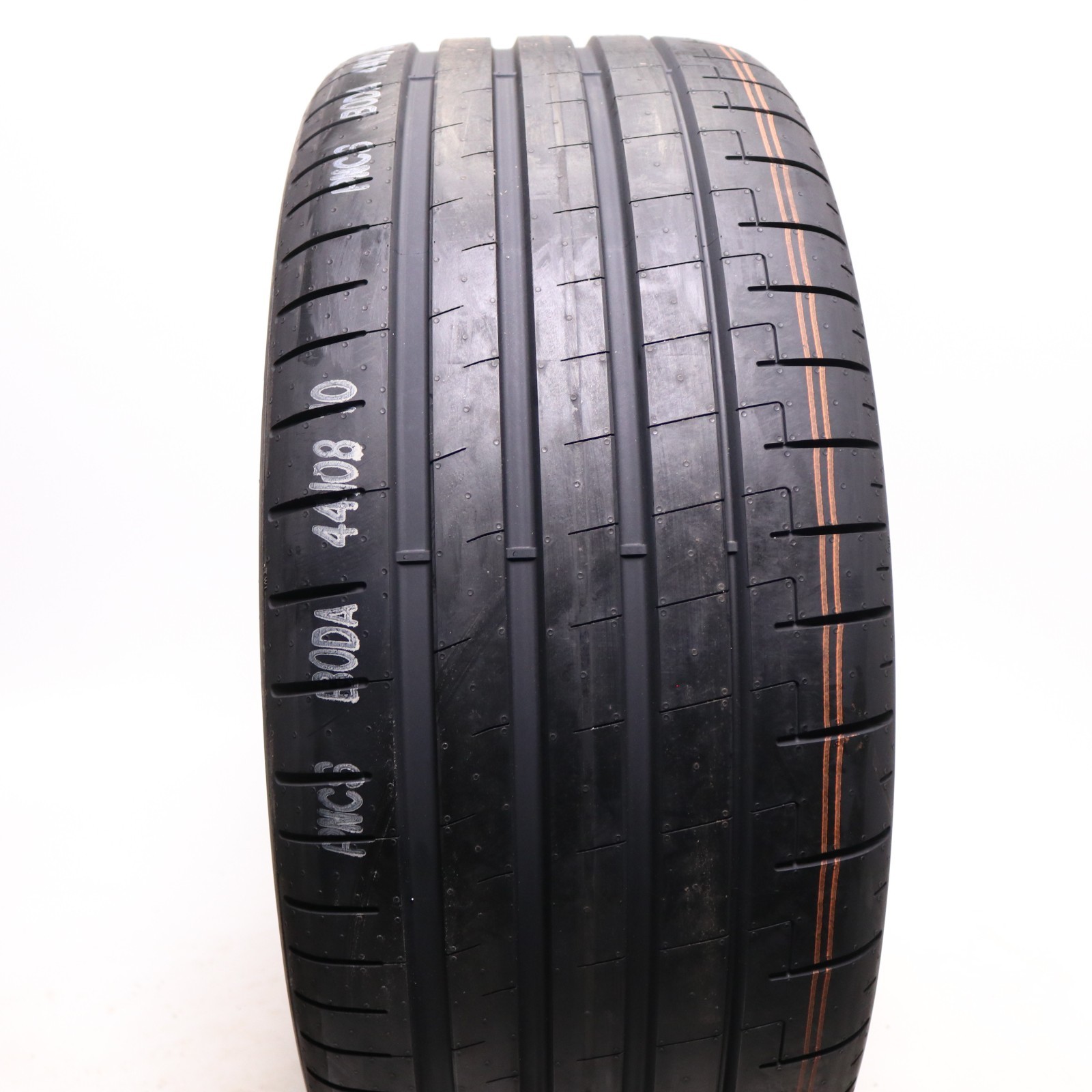 Set of 4 New 285/40R22 & 325/35R22 Pirelli P Zero PZ5 MO-S PNCS Fits GLE GLS
