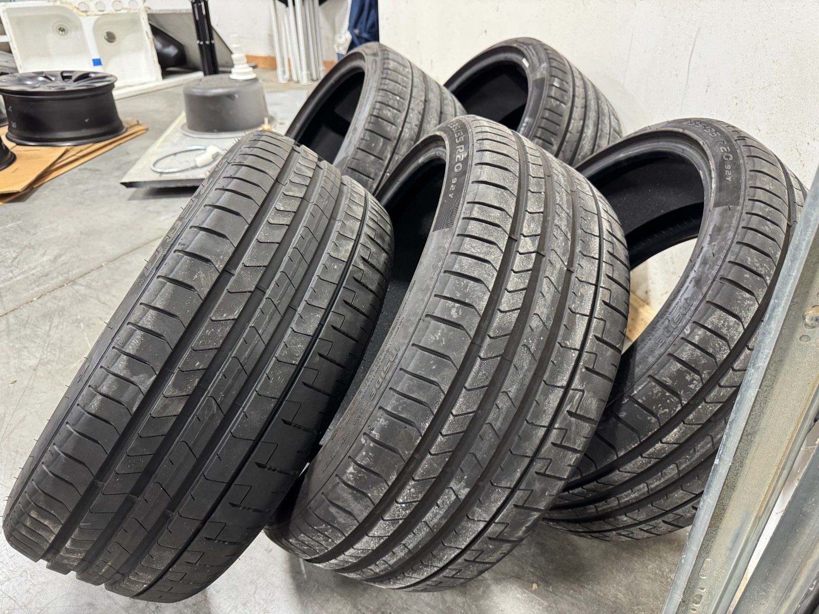 OEM 2024+ Tesla Model 3 Performance Tires (5 Total) 235/35/20 & 275/35/20