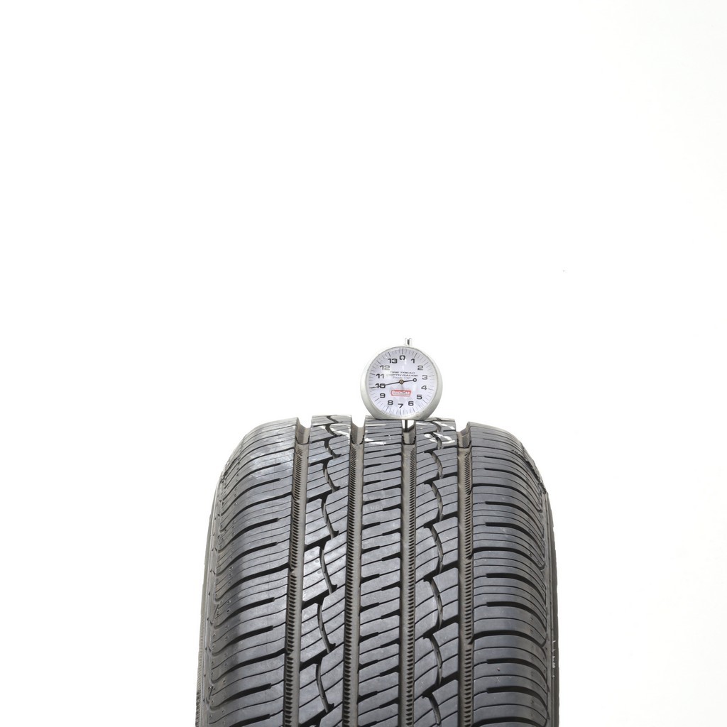 Used 215/65R15 Continental ControlContact Tour A/S Plus 96H – 10/32