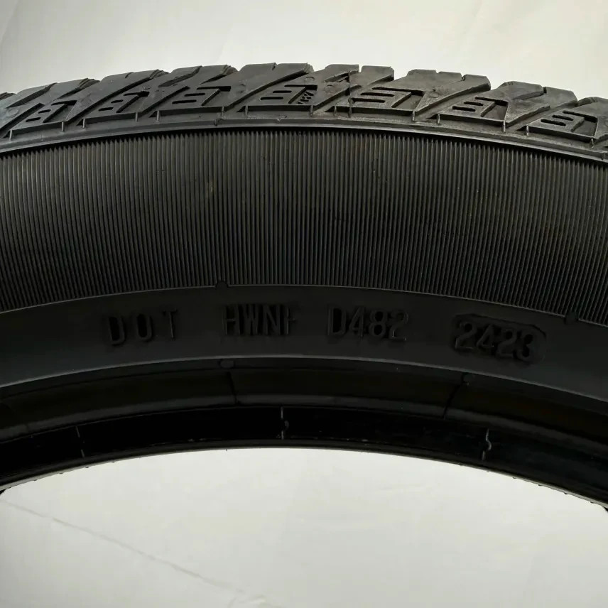 Used 285/40R21 Continental CrossContact LX Sport AO 109H 4.5/32 (DOT 23)