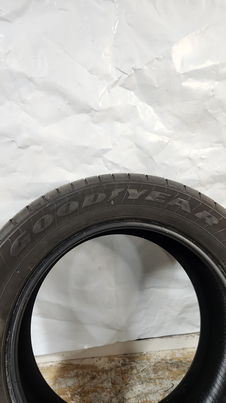 Used Tire- 275/55R20 Goodyear Eagle LS-2