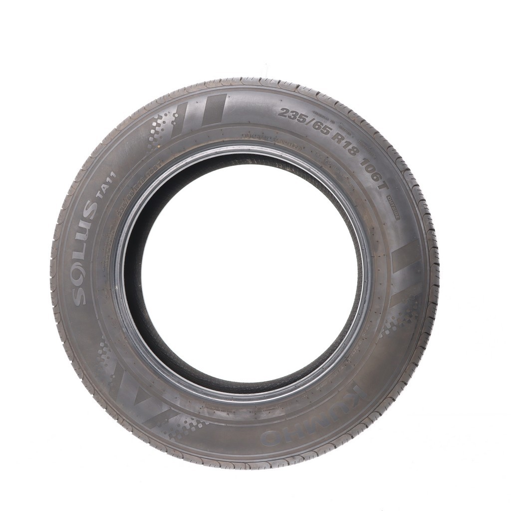 Used 235/65R18 Kumho Solus TA11 106T – 9/32