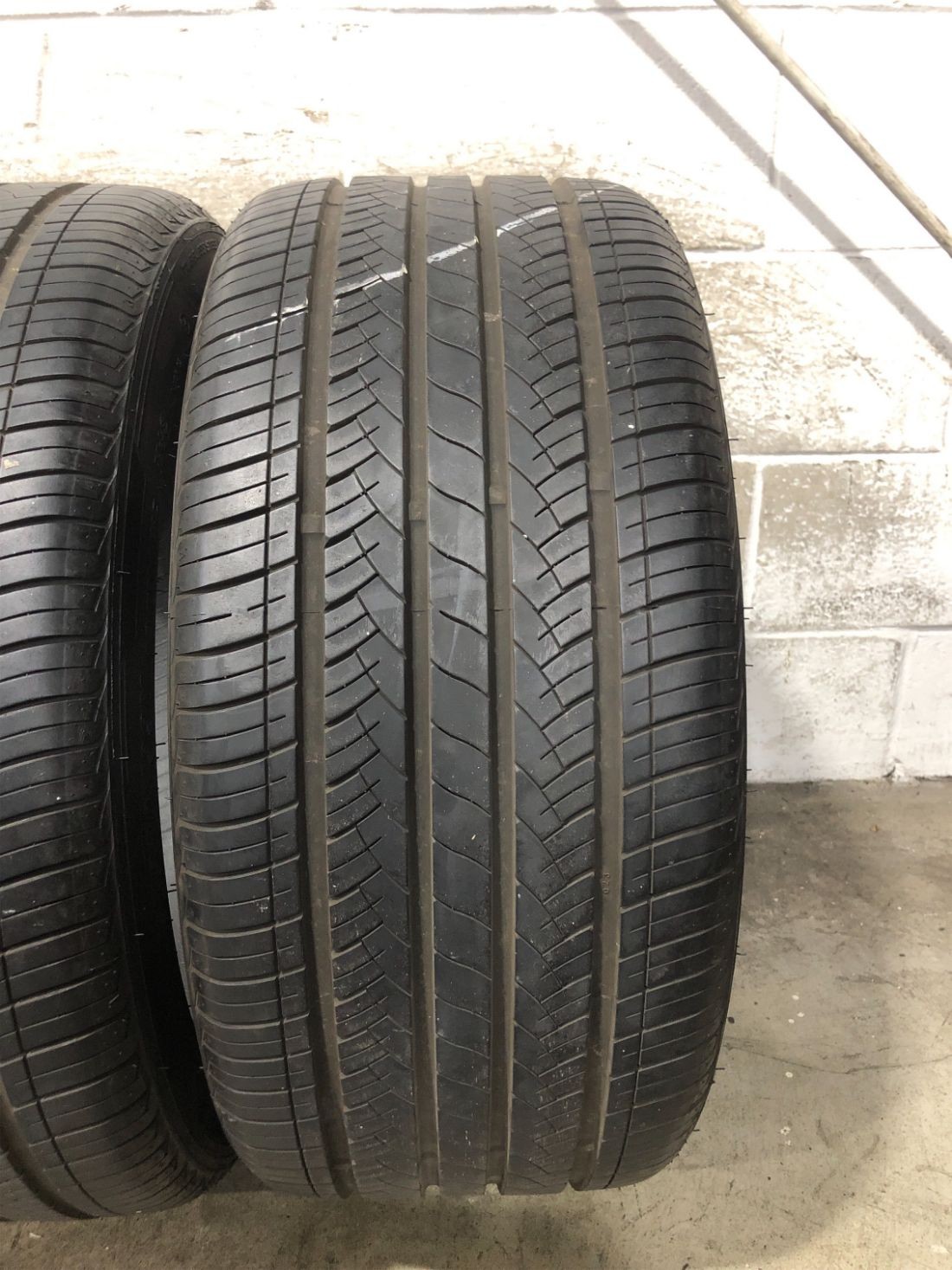 2x P265/35R20 West Lake SA-07 8/32 99 Y Used Tires 2653520