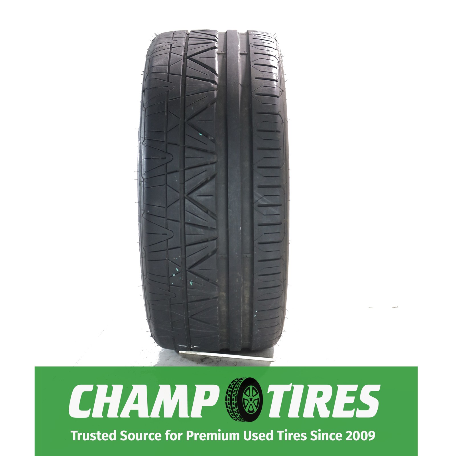 P275/40R20 Nitto invo 106 W Used 8/32nds