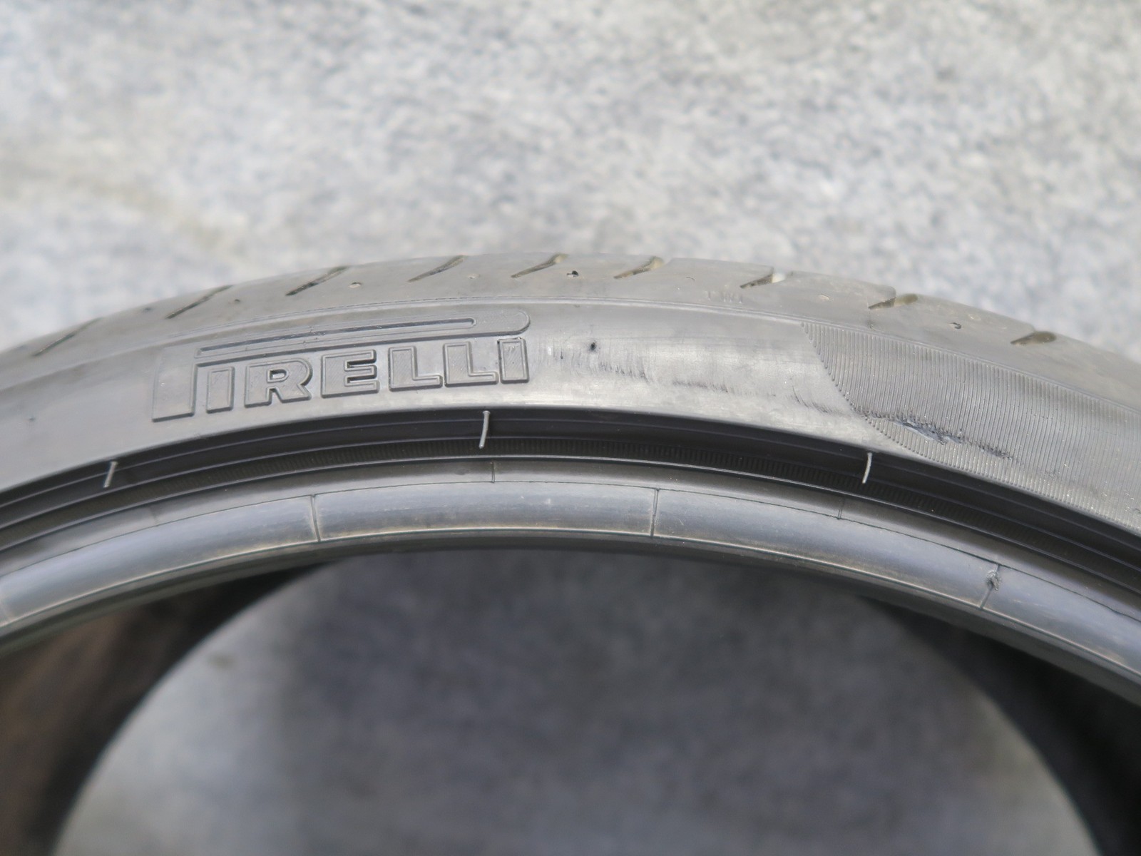 PIRELLI PZERO SUMMER TIRE 255/30 ZR20 92Y 0423 7/32 TREAD