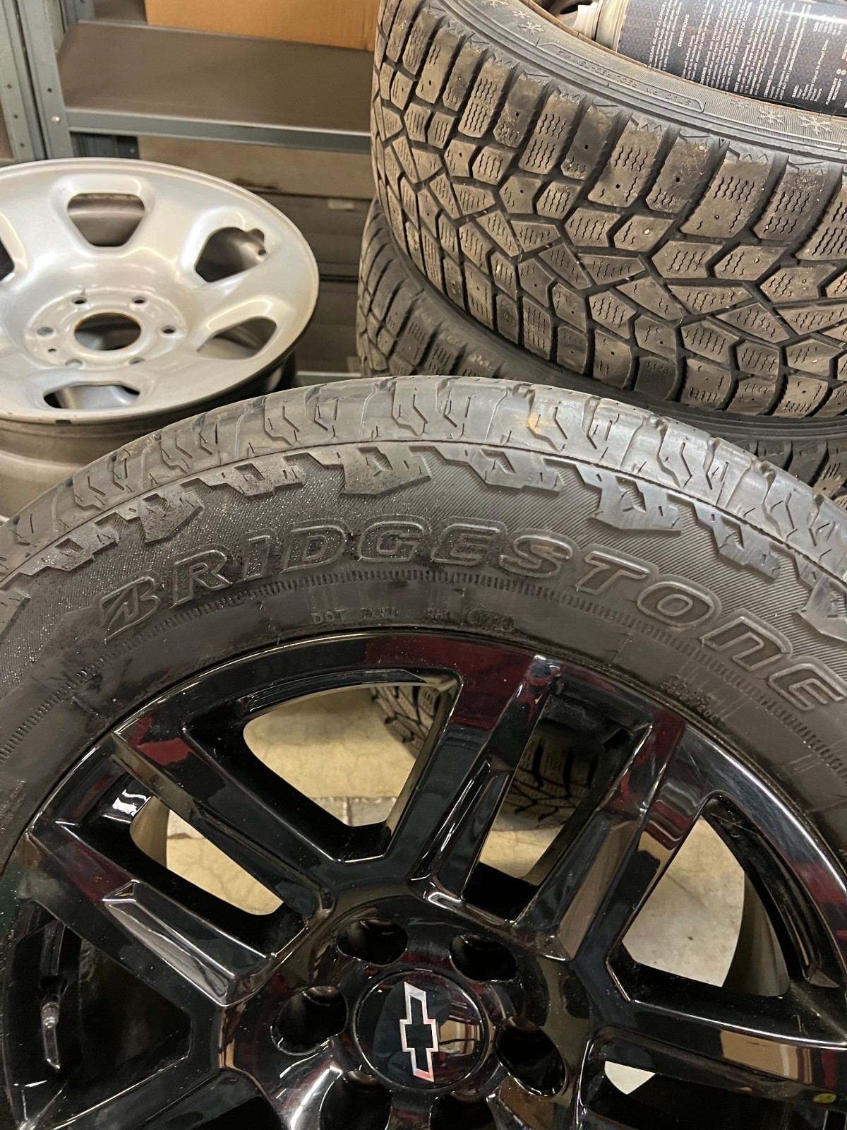 CHEVY 6 LUG TRUCK WHEELS. 275/50/20 BRIDGE STONE DUELER A/T  TREAD 8 32NDS