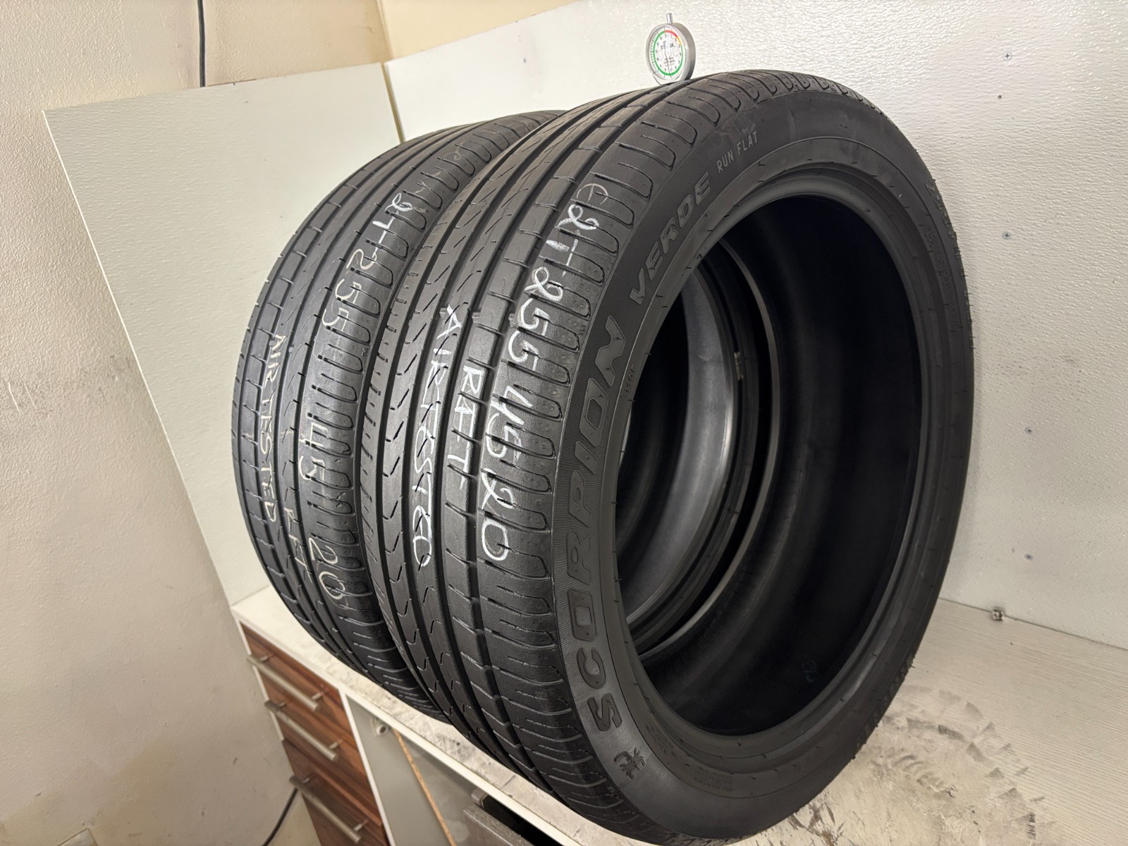 2 Tires 255 45 20 Pirelli Scorpion Verde Run Flat (60-70% Tread Left) 101W