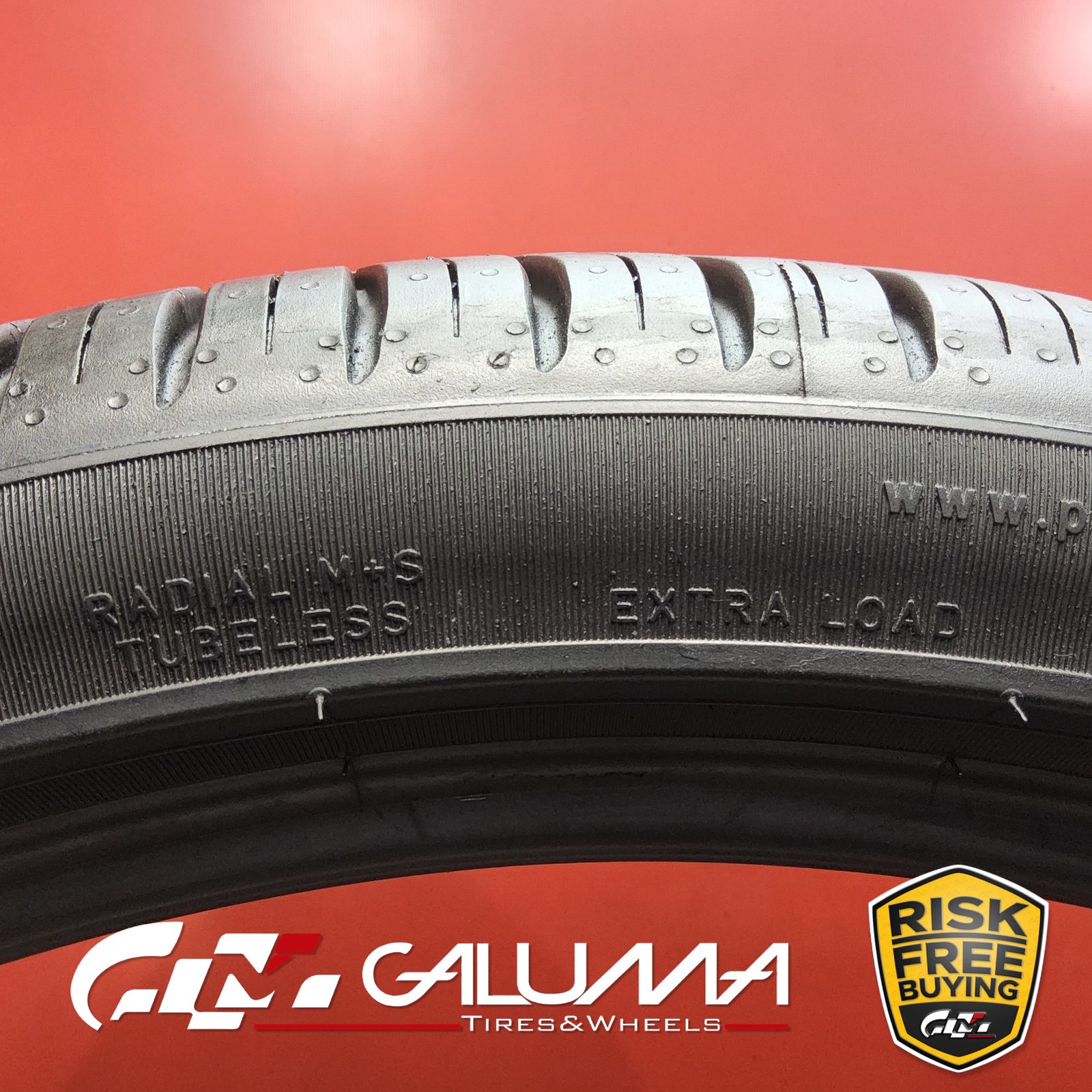 1 (One) Tire LikeNEW Pirelli P Zero All Season PNCS 315/30R22 No Repairs #93897