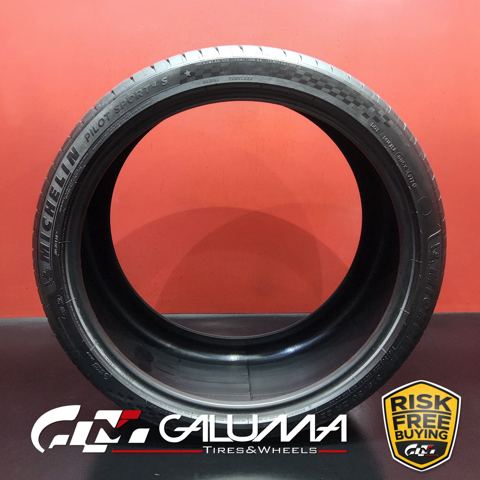 1 Tire LikeNEW Michelin Pilot Sport 4S ★ XL 315/30ZR22 107Y No Repairs #95732