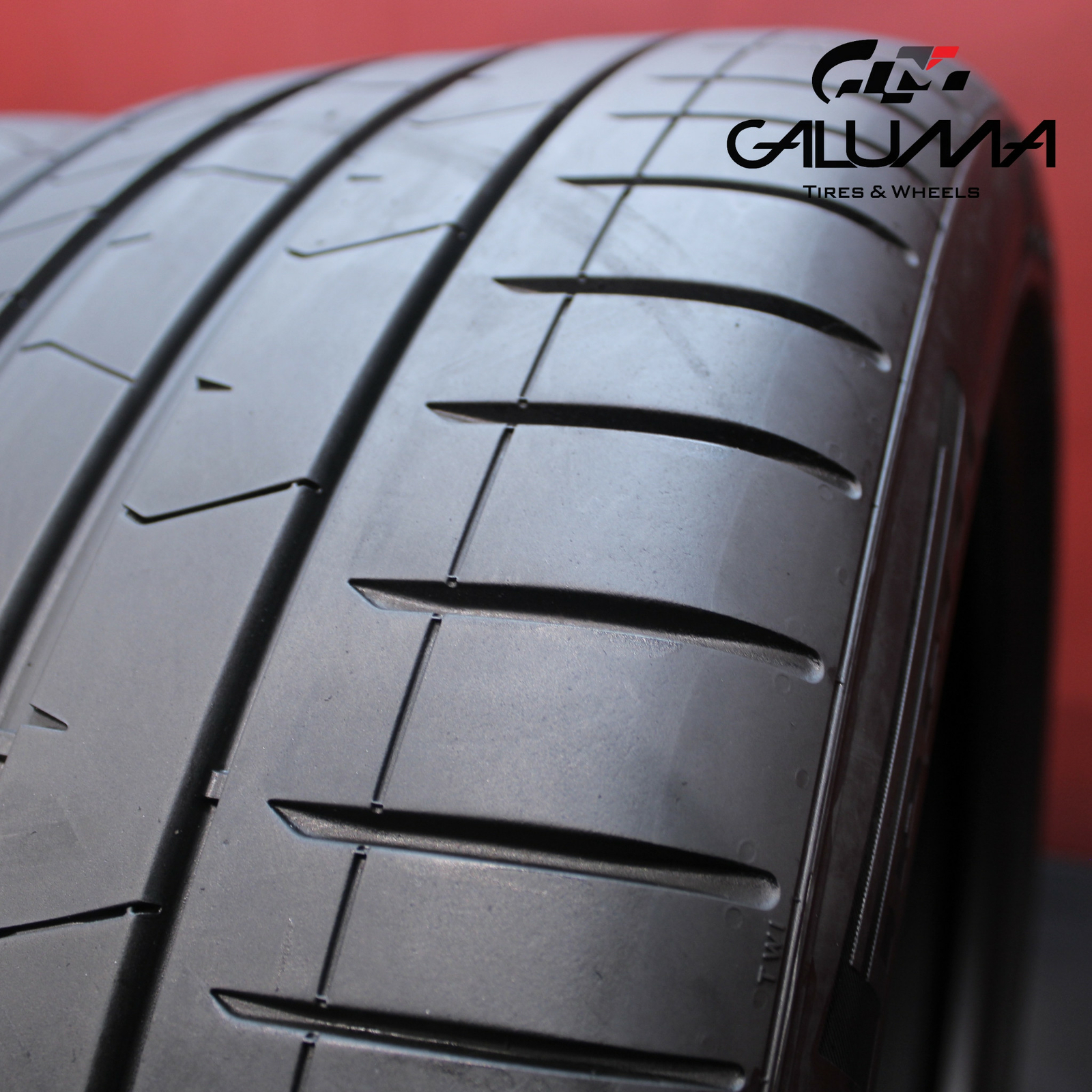 2X Tires Pirelli P Zero PZ4 Run Flat 315/35/21 315/35R21 3153521 #59080