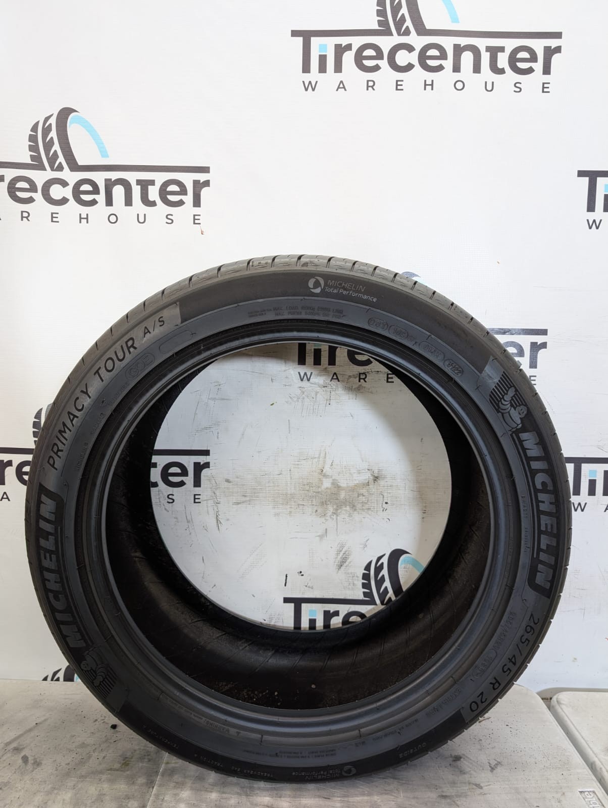 Like New 265/45R20 Michelin Primacy Tour A/S GOE 108W – 8.5/32