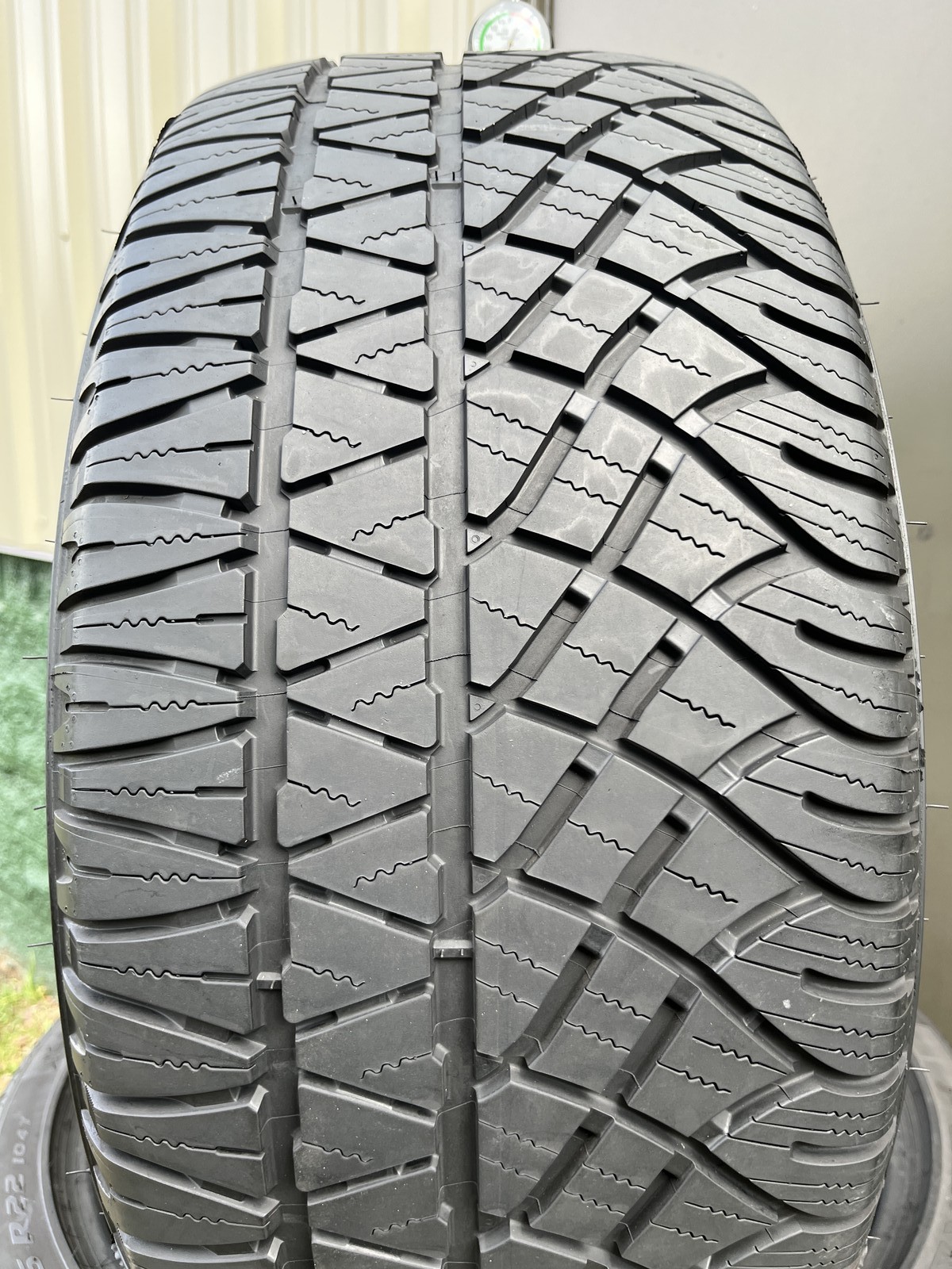 1 Tire Michelin Latitude Cross MO1 285/45R21 113W DOT.0124 8/32